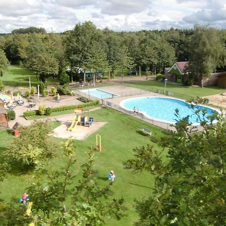 Vakantiepark T Urkerbos - Blokhutje Exteriér fotografie