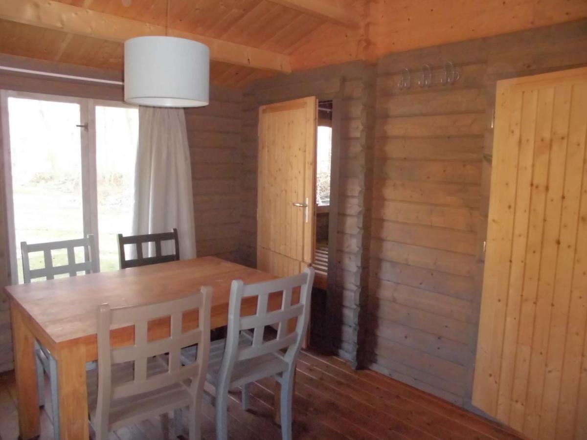 Vakantiepark T Urkerbos - Blokhutje Exteriér fotografie